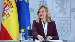 El Gobierno anuncia una reducción de ratios y cambios en la jornada docente para mejorar la calidad educativa